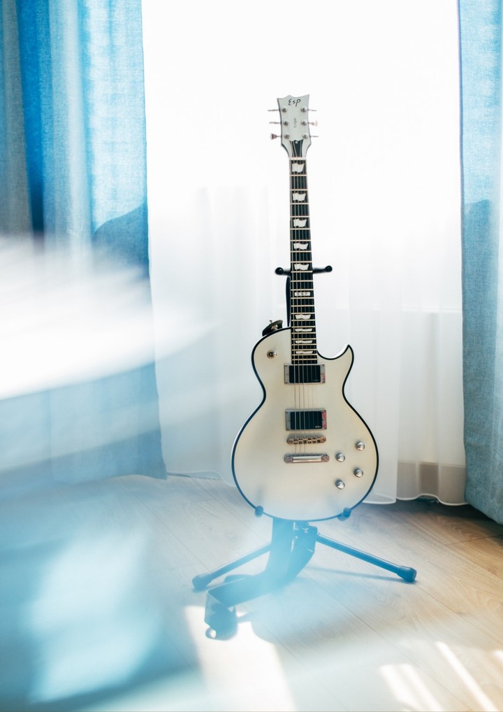 ? love Guitar.....