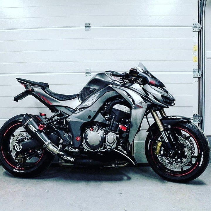 Z1000