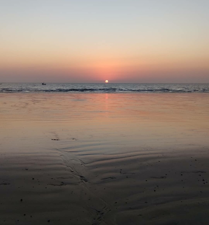 not every picture has a story