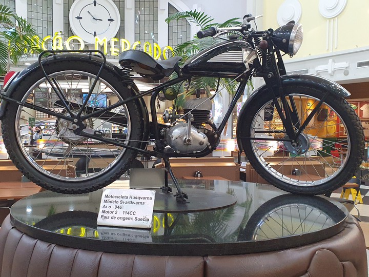 Moto Husqvarna