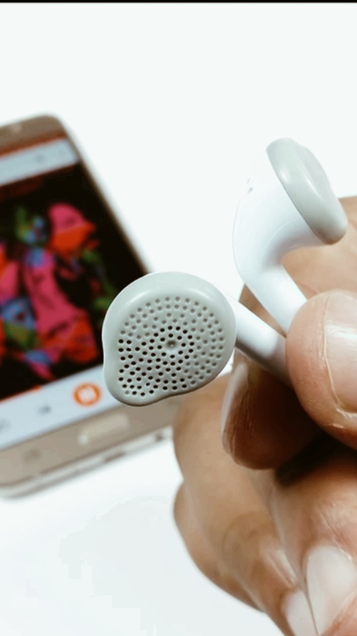 headphone