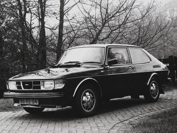 saab
