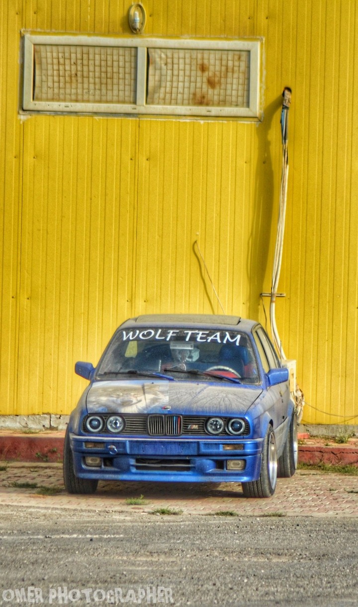 BMW 325