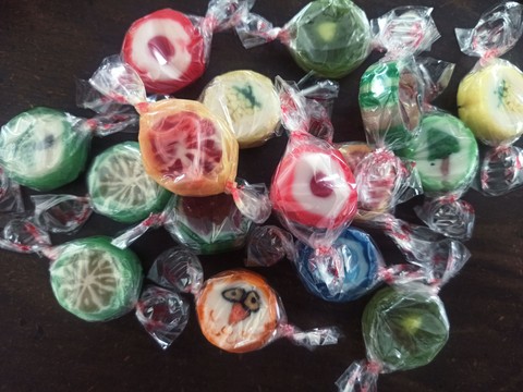 "candies"
