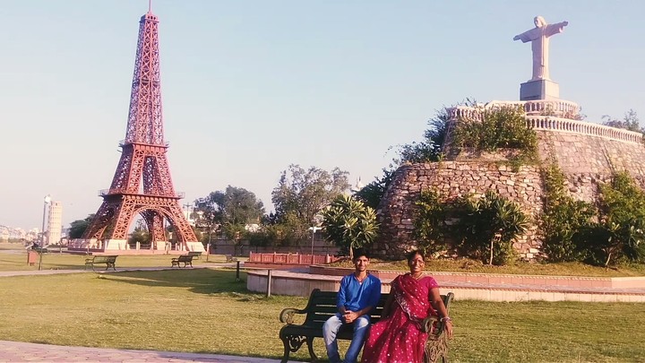 Eiffel tower