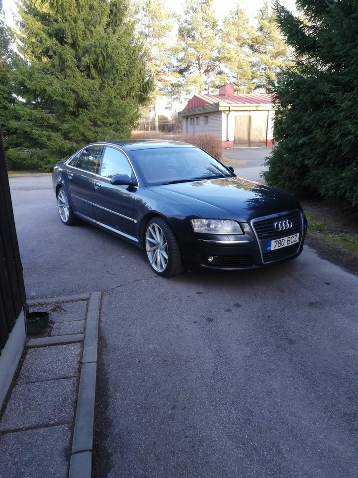 Audi A8