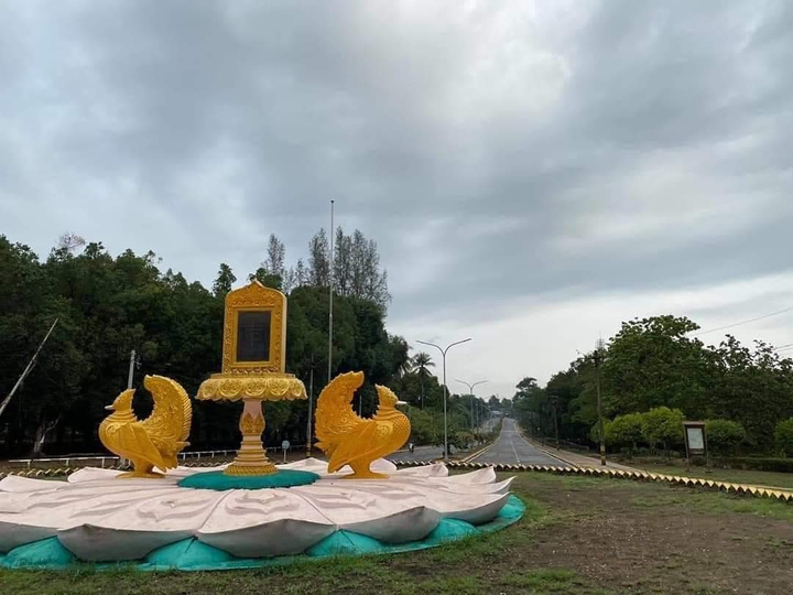 ၜိုပ်ထဝ်မန်ပိုဲ