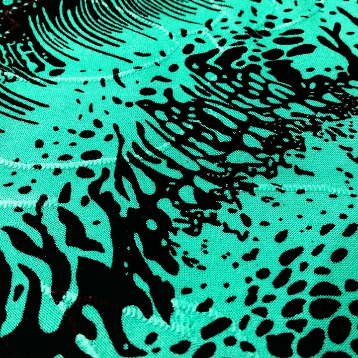 Pattern ⚜⚜⚜