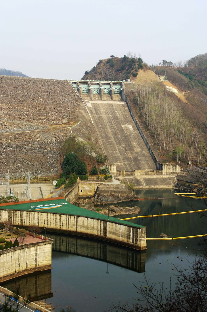 Dam