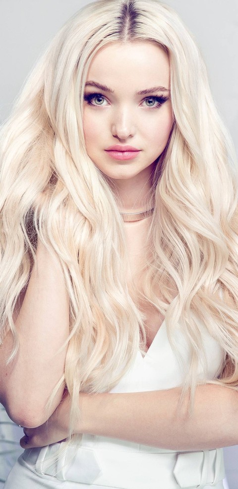pretty blonde girl