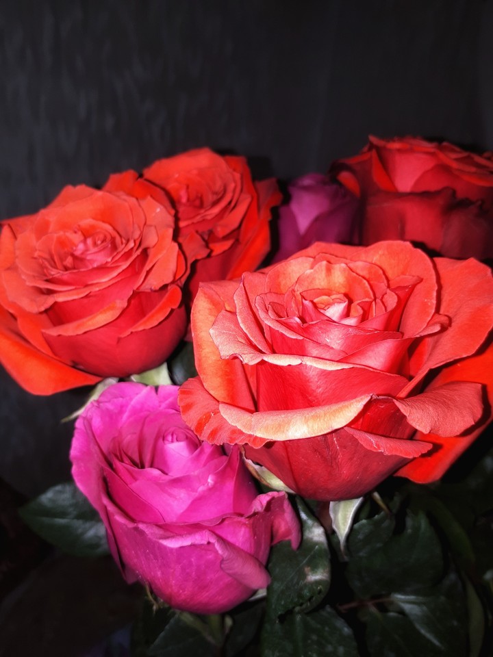 ⚘