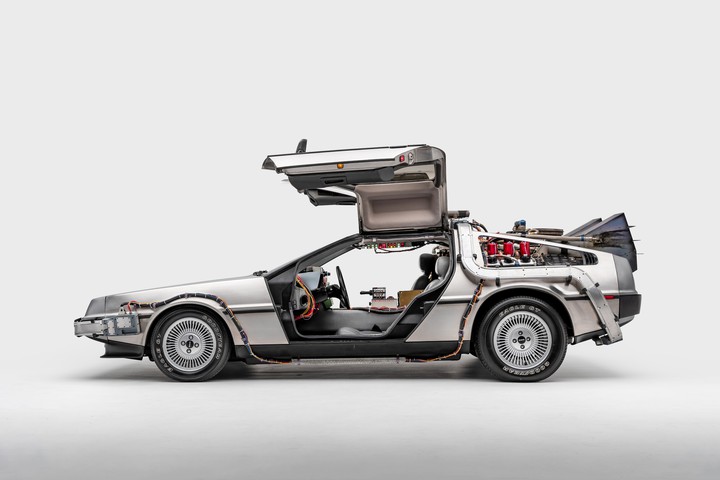 delorean dmc 12