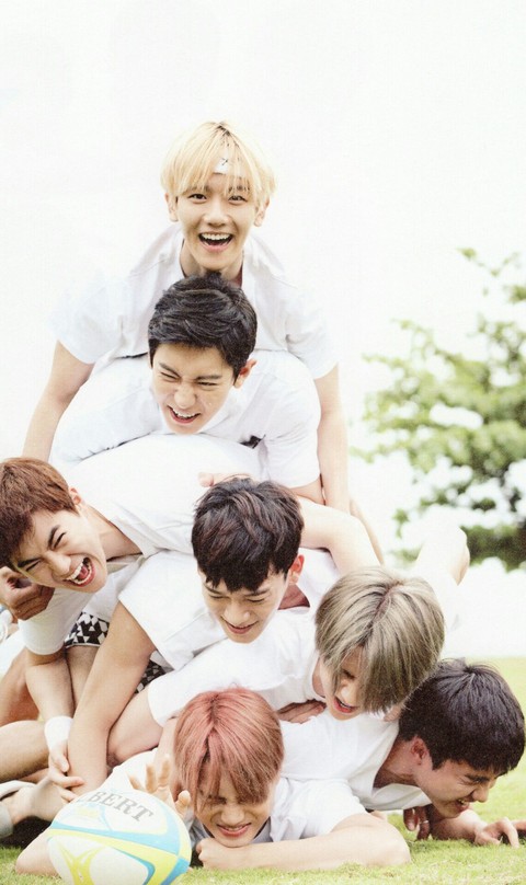 EXO "Dear happiness"