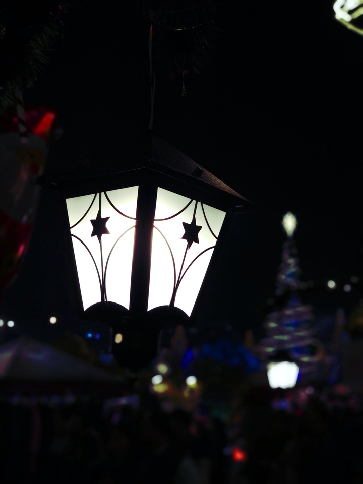 lamp post