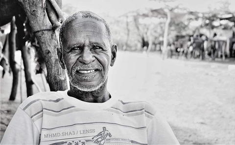 simple people and hrad life