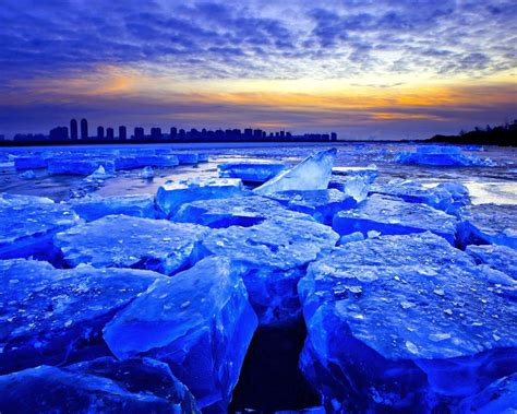 Freezy Lake