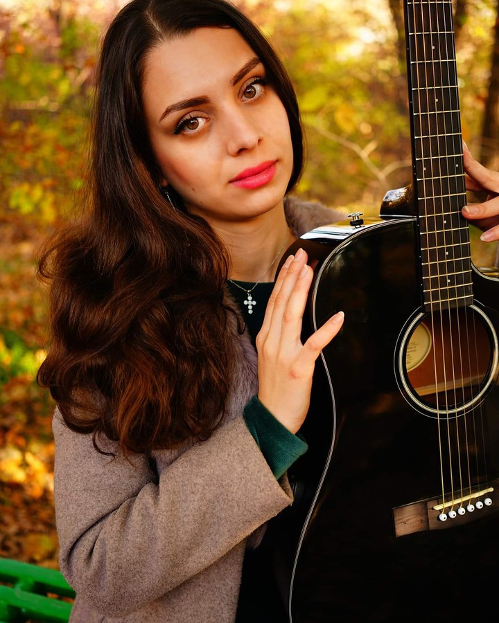 Guitar and girl