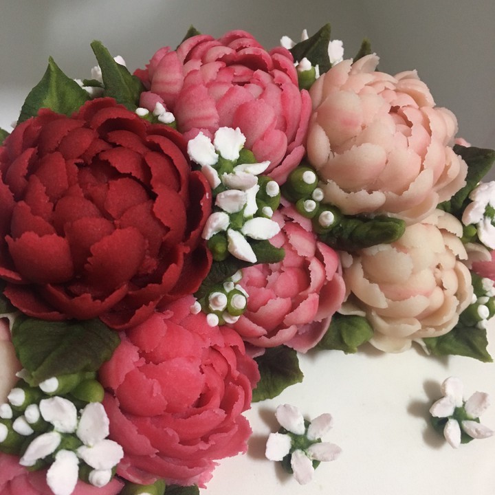 a cake flower