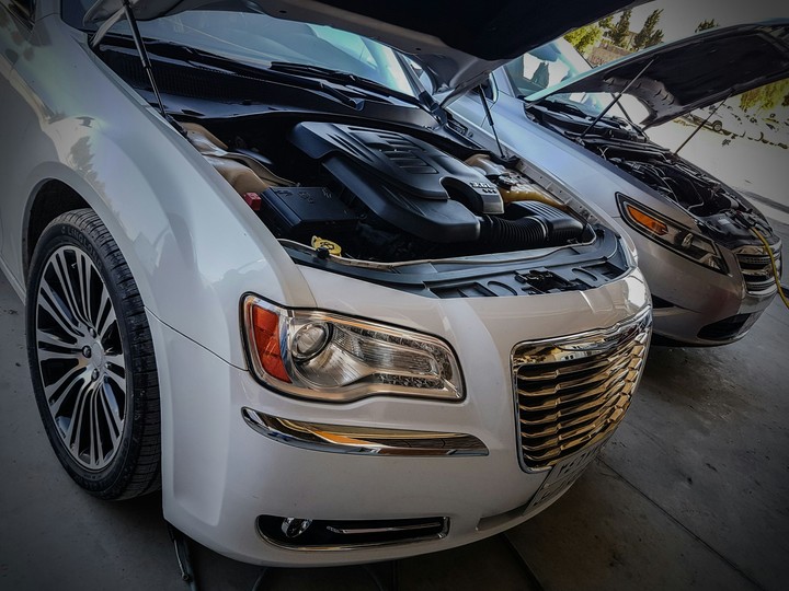 chrysler vs ford