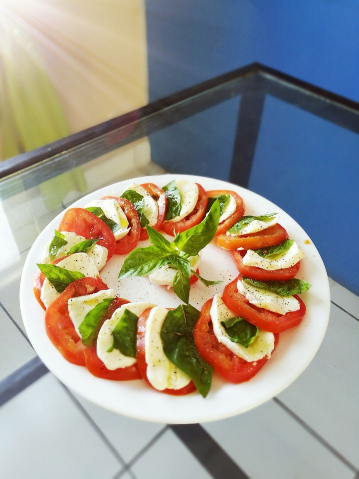 Food ensalada capresse