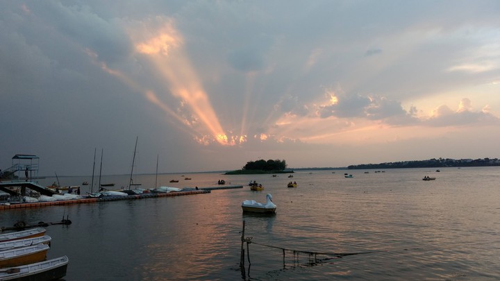 sunset  of bhopal