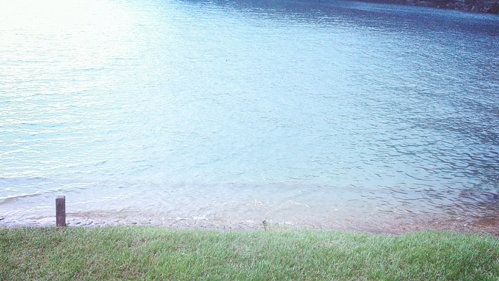 湖水
