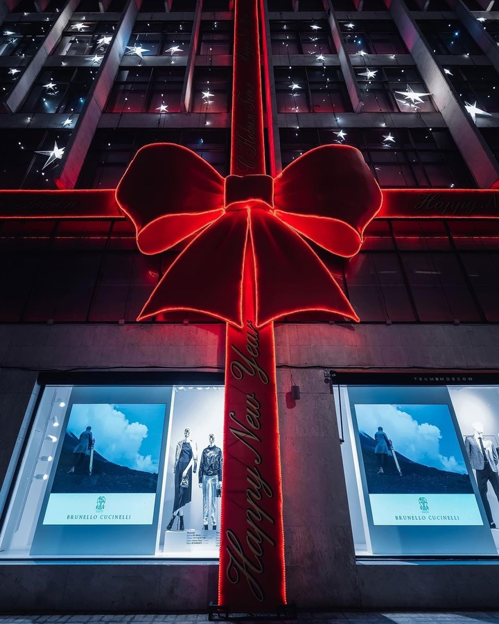 big bow