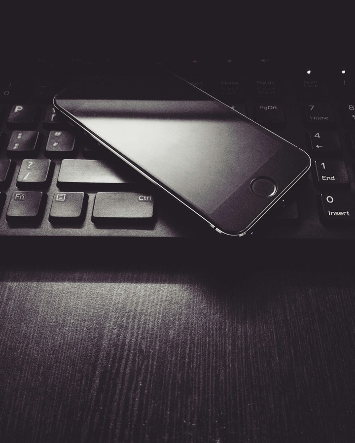 my first love Iphone 5S - MEENAAI PHOTOGRAPHY