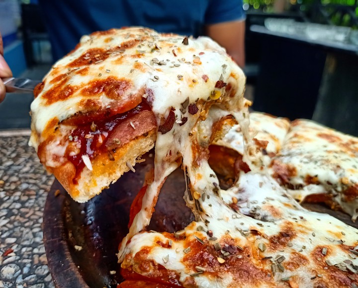 pepperoni pizza