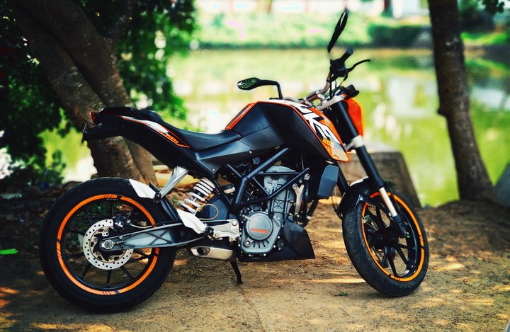 KTM Duke