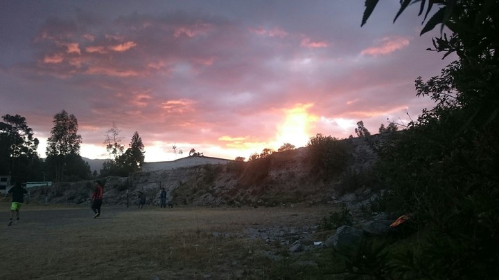 Bello atardecer en mi lindo otavalo 