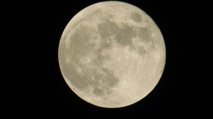 moooooooooon
