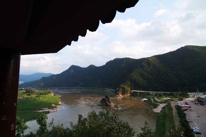 Scenics