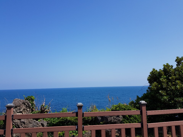 파란하늘과 푸른바다
