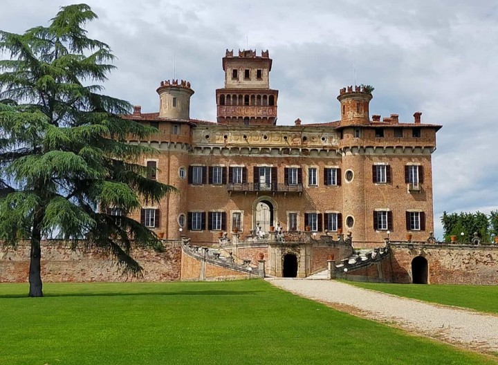 Castello di Chignolo Po - Italia