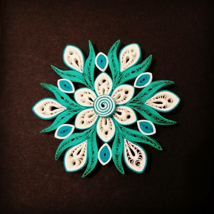 paper quilling
