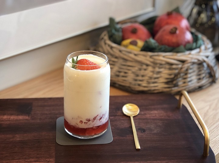 strawberry cream