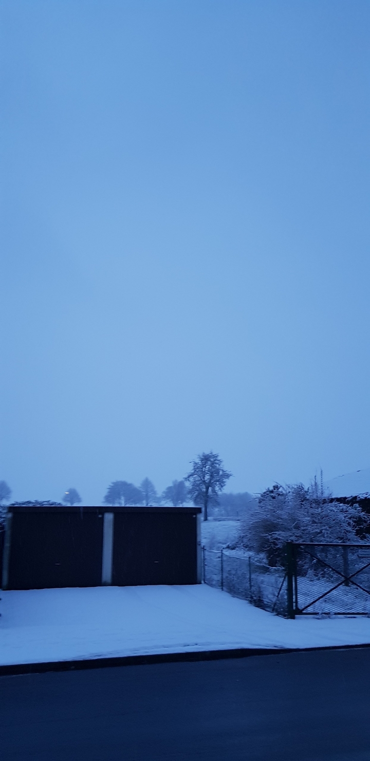 Winterlandschaft am Abend