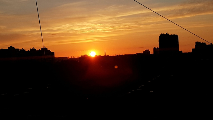 город,вечер