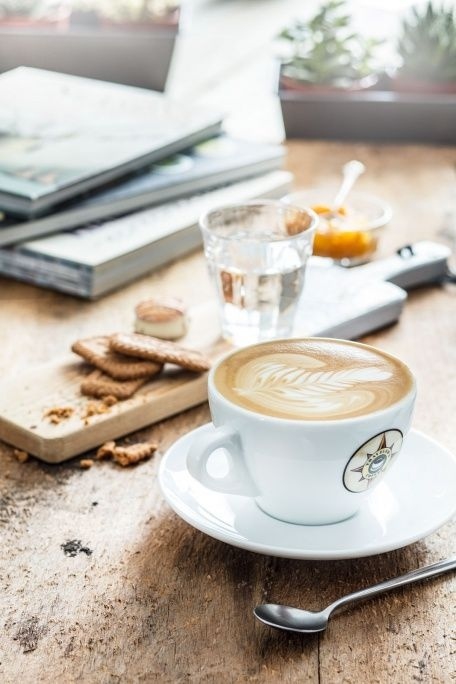 café