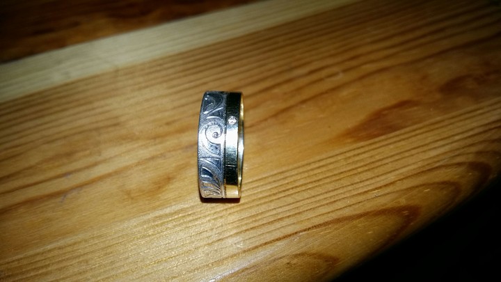 ring gold silver