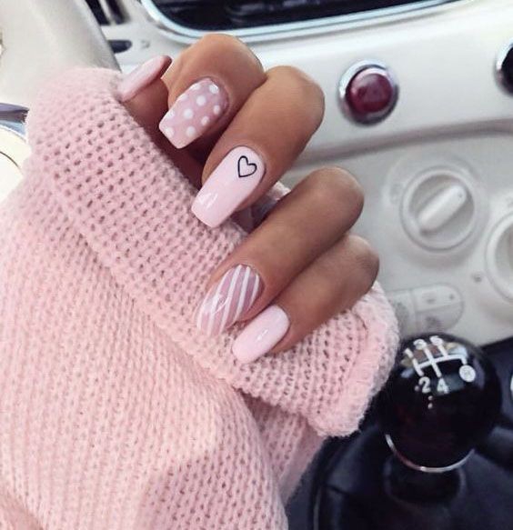 nails