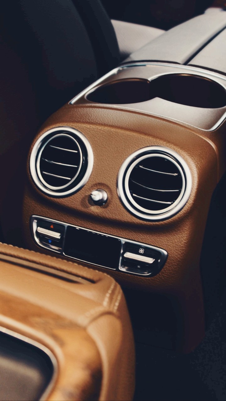 Mercedes Benz