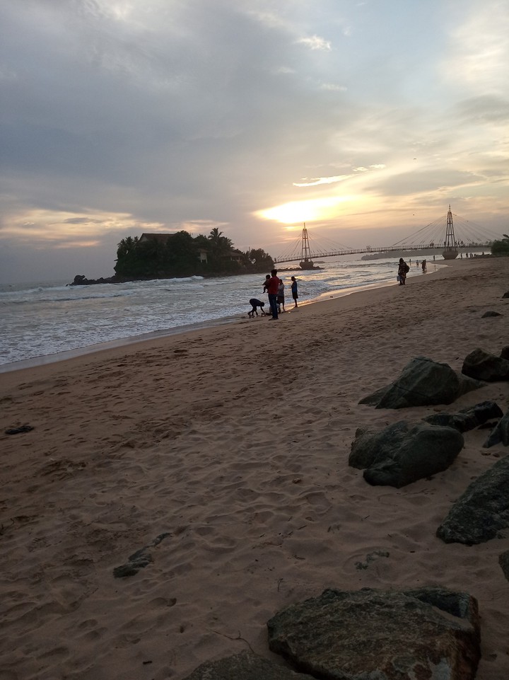 Beach in Sri Lanka by Udari