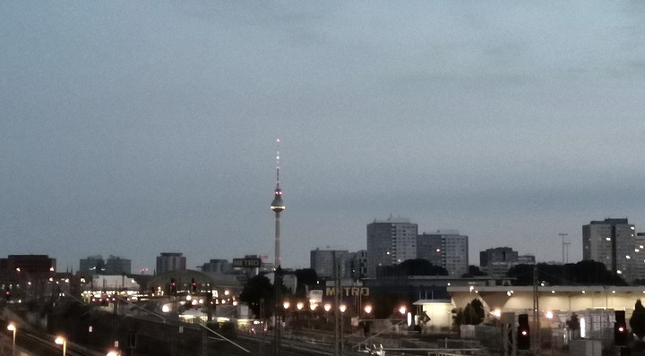 ××× Berlin Skyline ×××