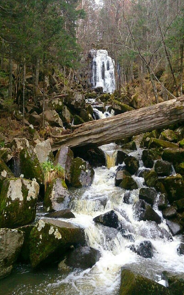 водопад