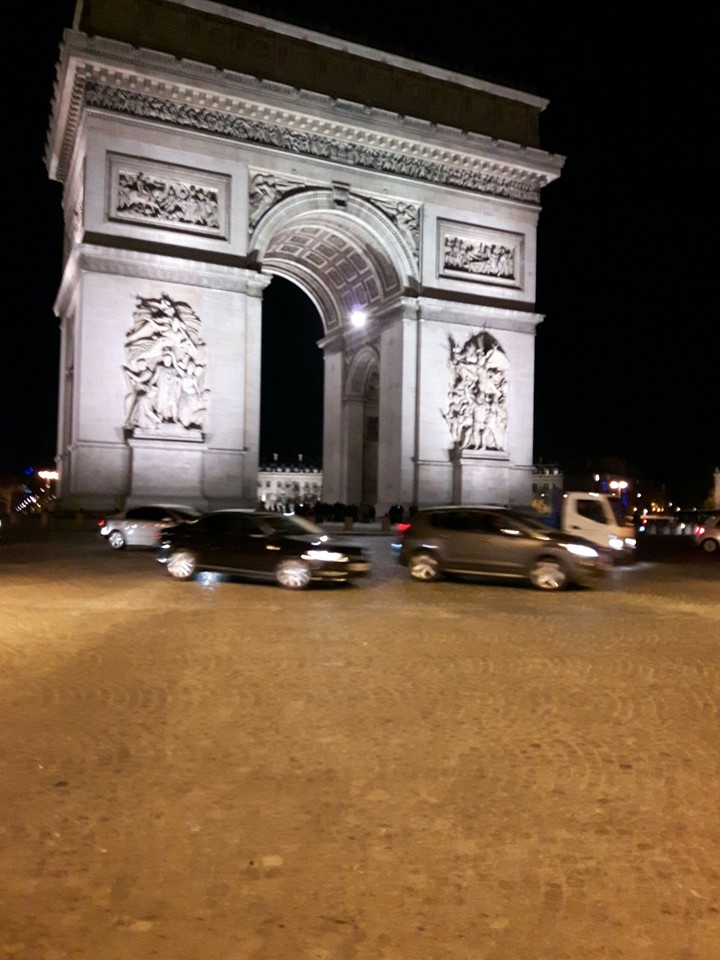 Paris Arc de Triomphe