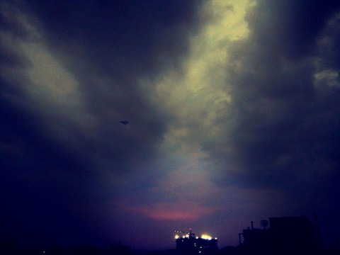 light in dark light