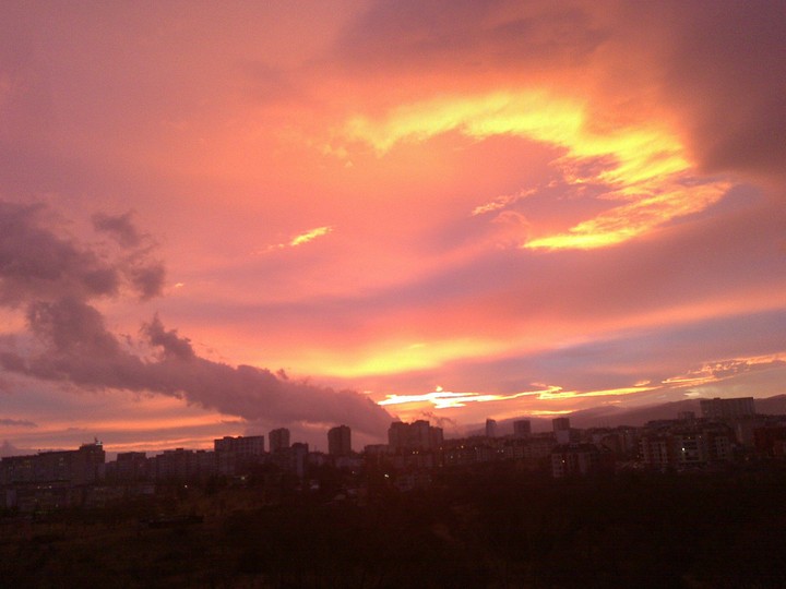 Sunrise in the city