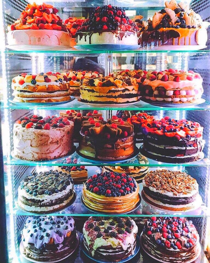cakes